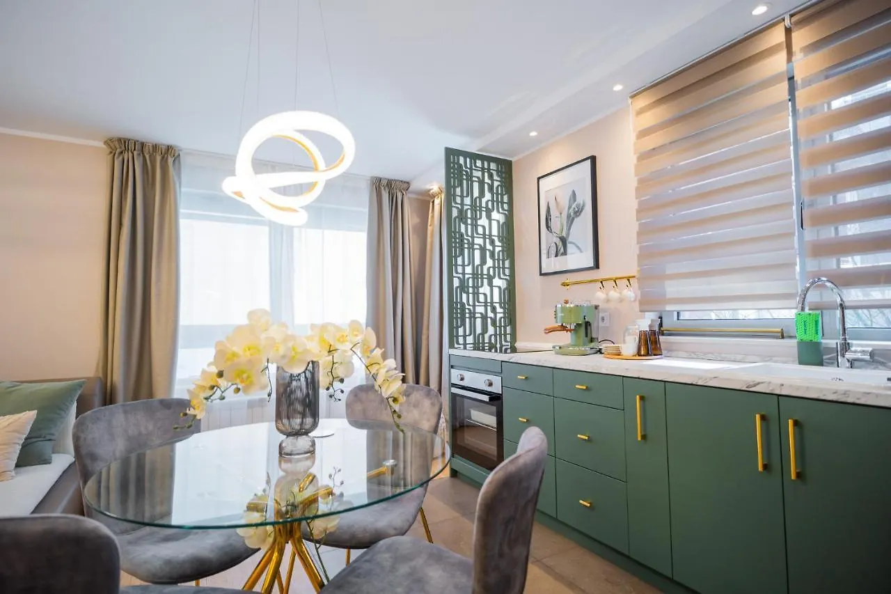 Victoriei Emerald & Pink Gems - Designer Apartments 부쿠레슈티