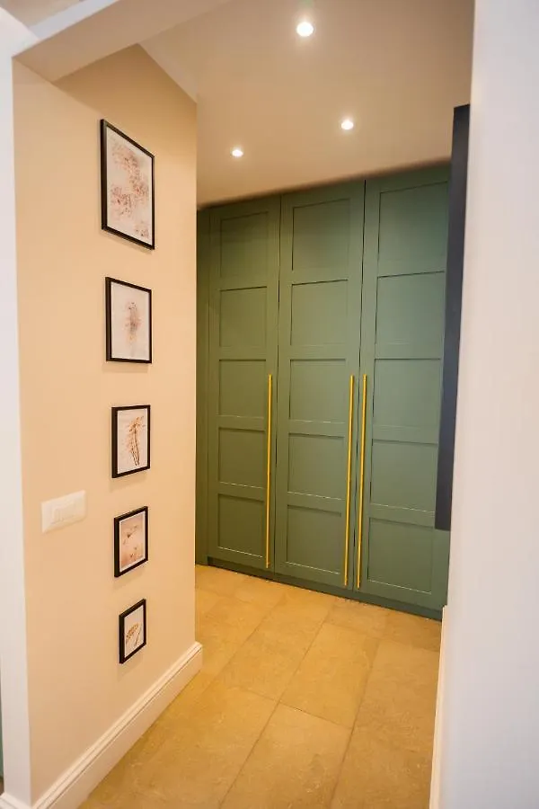 Victoriei Emerald & Pink Gems - Designer Apartments 부쿠레슈티