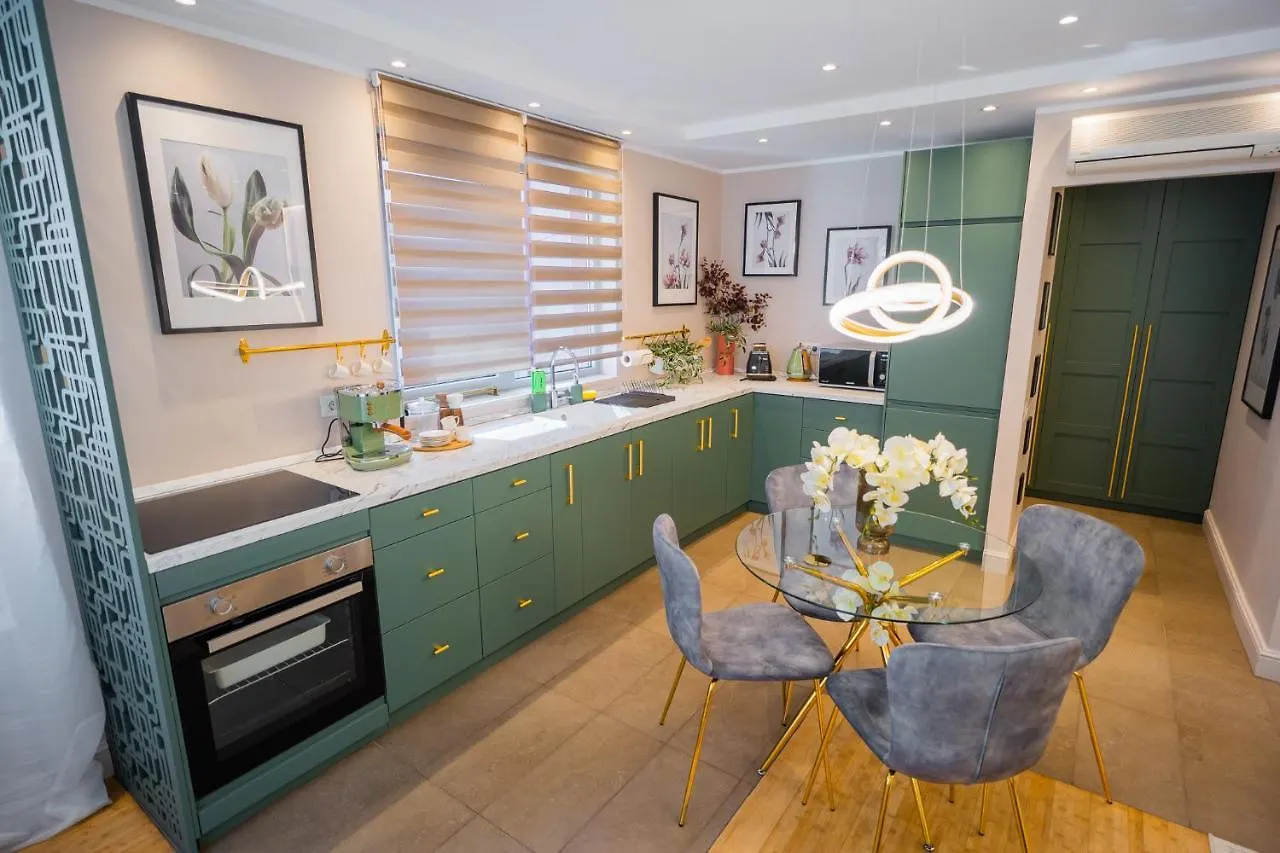 Victoriei Emerald & Pink Gems - Designer Apartments 부쿠레슈티 루마니아
