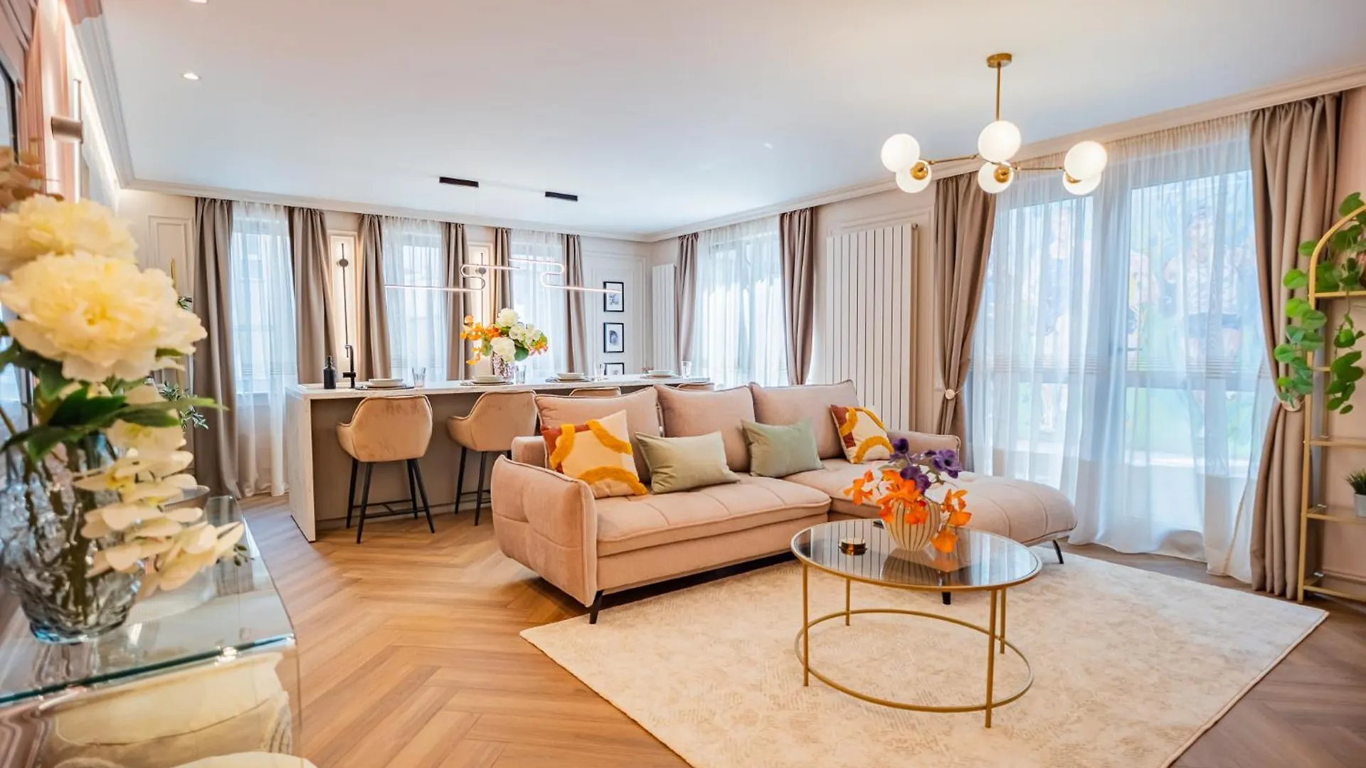 Victoriei Emerald & Pink Gems - Designer Apartments 부쿠레슈티 0*,
